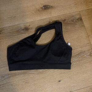 Asymmetric Black Sports Bra with Supportive Band